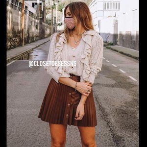 BLOGGER FAVE!!! ZARA Mini Skirt with Buttons